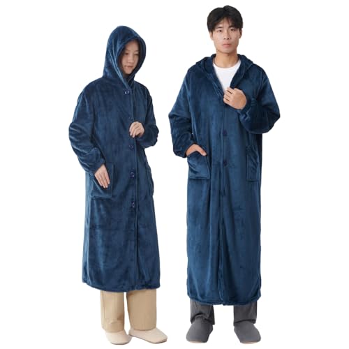 クモリ(Kumori) 冬 着る毛布 ユニセックス L-着丈130cm 暖かい 男女兼用 フランネル かい巻き ふわふわ ポケット付き ボタン付き リブ袖 フード付き 吸湿発熱 静電気防止 丸洗える ルームウェア 部屋着 あったか 春 秋 レディース メンズ 軽量 防寒 保温 着るブランケット L-着丈130cm ネイビー 1枚目 画像